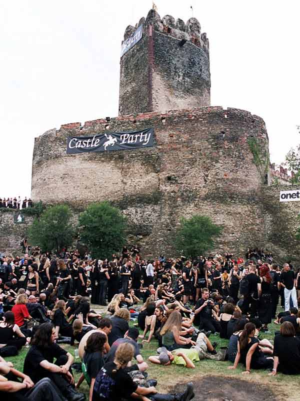 Lacrimosa, castle party замок