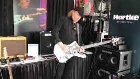 Billy Sheehan Plays Time Machine Bass by Doner Designs