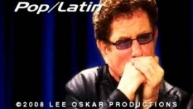Lee Oskar Demonstrates - The Melody Maker Harmonica