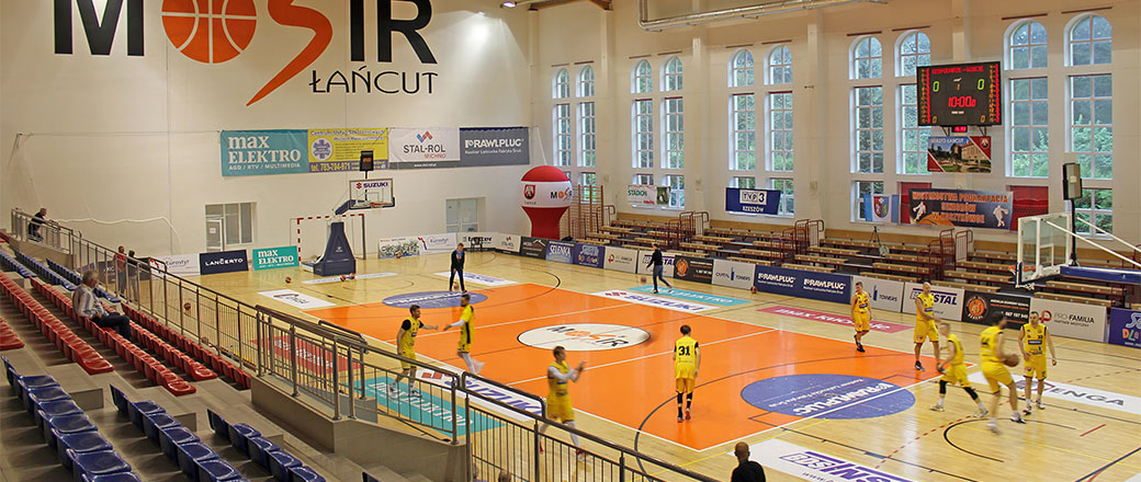 Hala sportowa MOSiR w Łańcucie wyposażona w systemy RCF