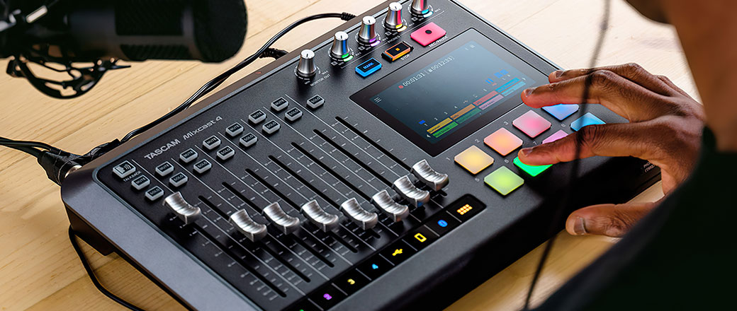 Tascam Mixcast 4 - kompleksowa stacja do produkcji podcastów