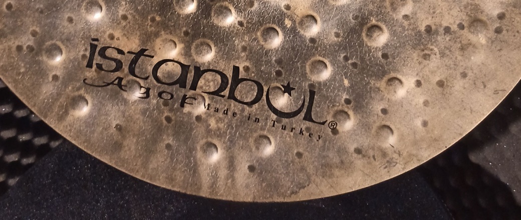 Talerze perkusyjne Istanbul Agop Xist Dark Dry Crash 20"
