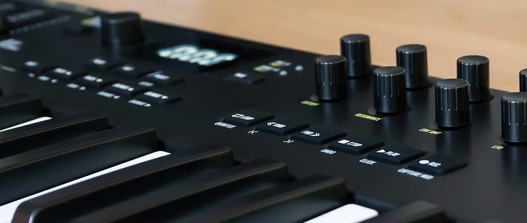 YAMAHA DGX 230 - keyboard - INFOMUSIC.PL