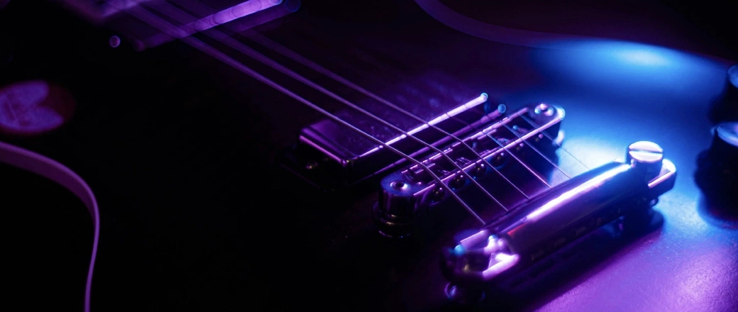 Czy 15 lat to dobry wiek na naukę gry na gitarze elektrycznej?