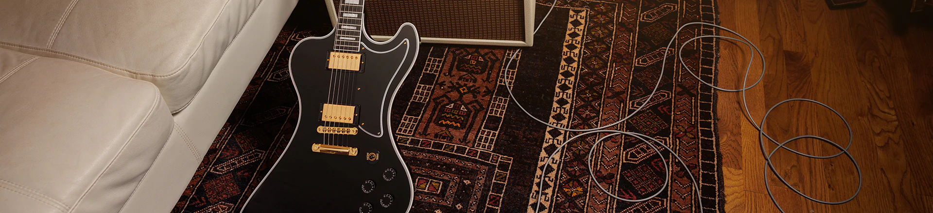 Gibson przywraca do łask uwielbianą serię RD - oto RD Custom Ebony