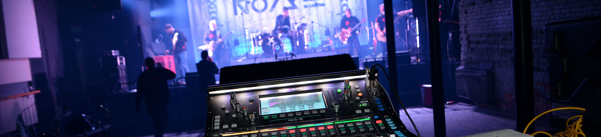 Allen & Heath SQ-5 na trasie zespołu Sweet Noise