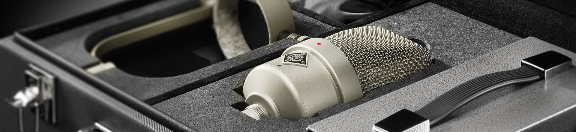 Legenda powraca - Neumann prezentuje reedycję M 49