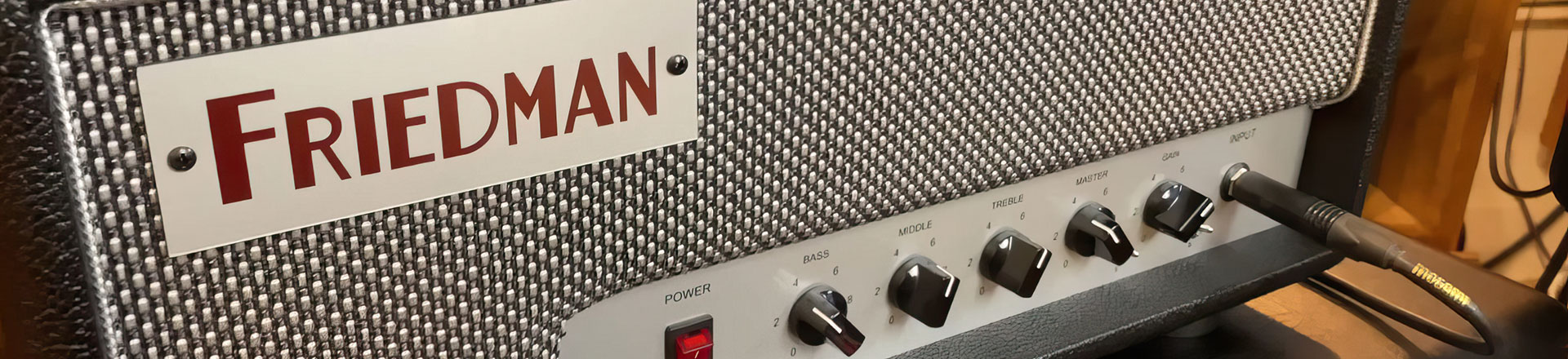 Friedman prezentuje dwa mini ampy w wersji head oraz combo