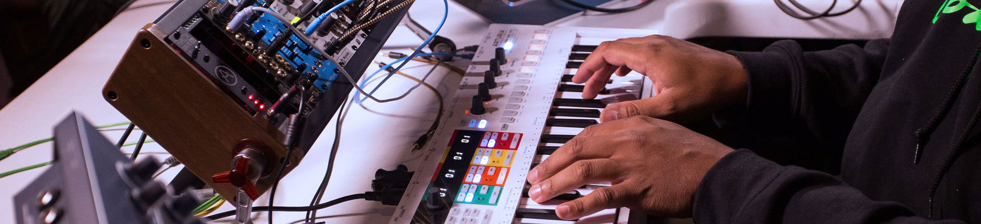 Arturia KeyStep Pro - Kontroluj hardware, software i DAW!