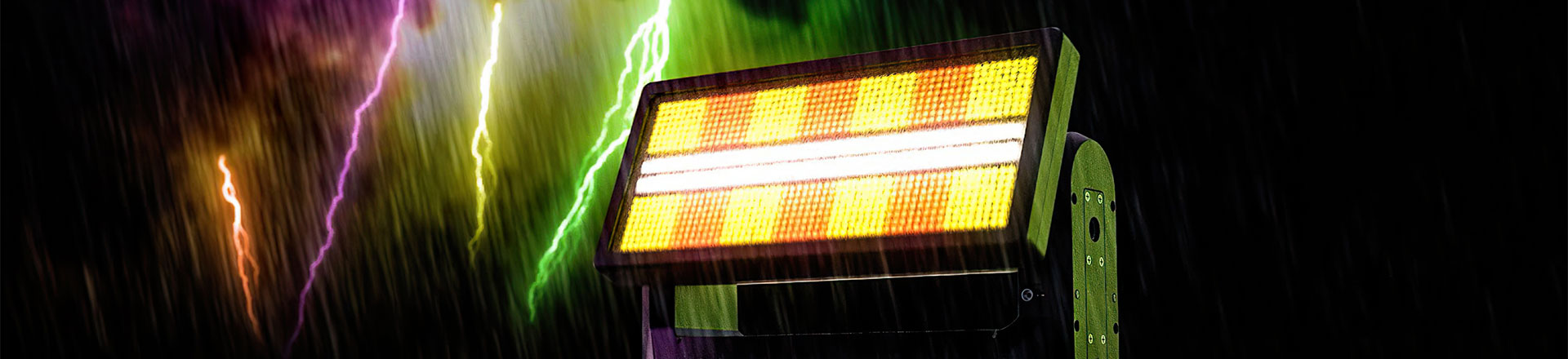 Chauvet Color STRIKE M - Ogromny dodatek do rodziny STRIKE
