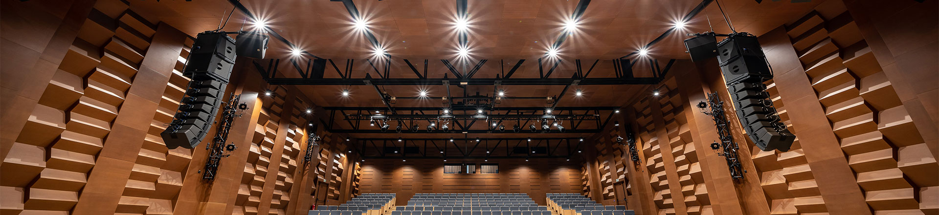 Filharmonia Kameralna im. Witolda Lutosławskiego w Łomży. Przykład instalacji kompleksowej