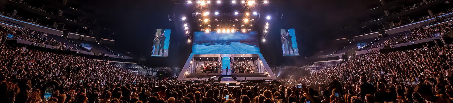 Trasa Michaela Bublé "Higher Tour" obsługiwana przez system PANTHER Meyer Sound