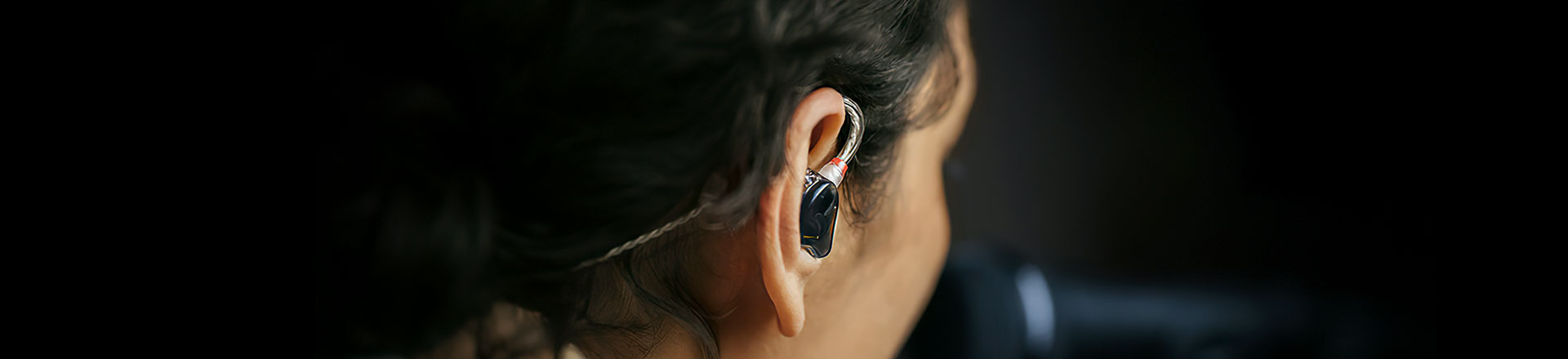 Fischer Amps i Sennheiser wprowadzają pierwsze niestandardowe słuchawki douszne z technologią TrueResponse