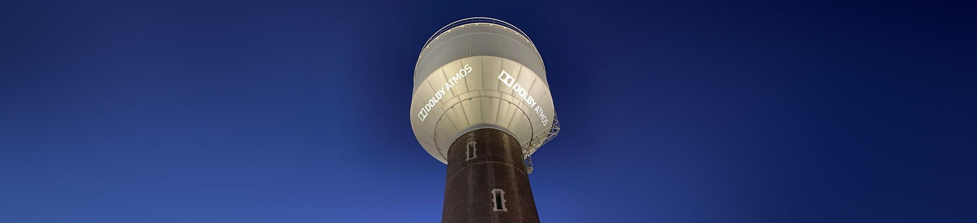 Cineplex Cinetower w Alsdorf przyciąga uwagę nowym oświetleniem od Elation