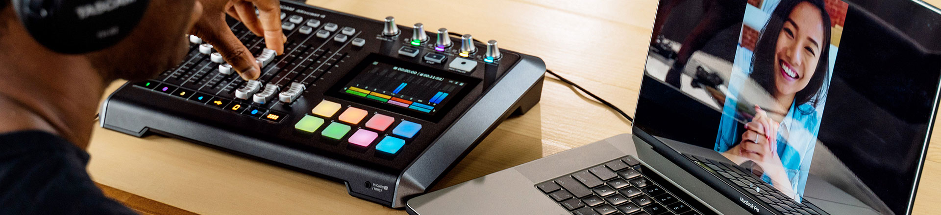 Tascam Mixcast 4 - Podcasty to nie problem!