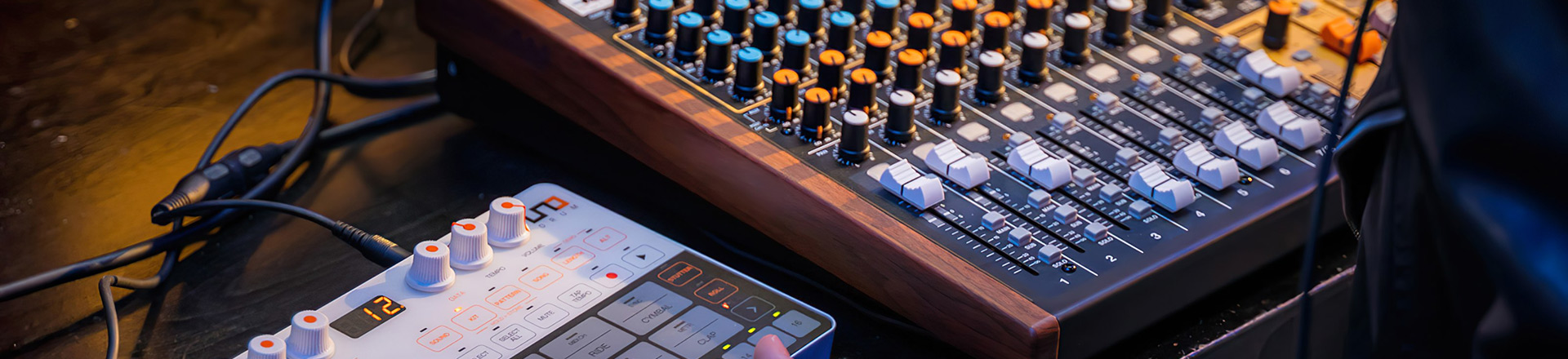 Tascam udostępnił aktualizację v1.21 dla miksera Model 12