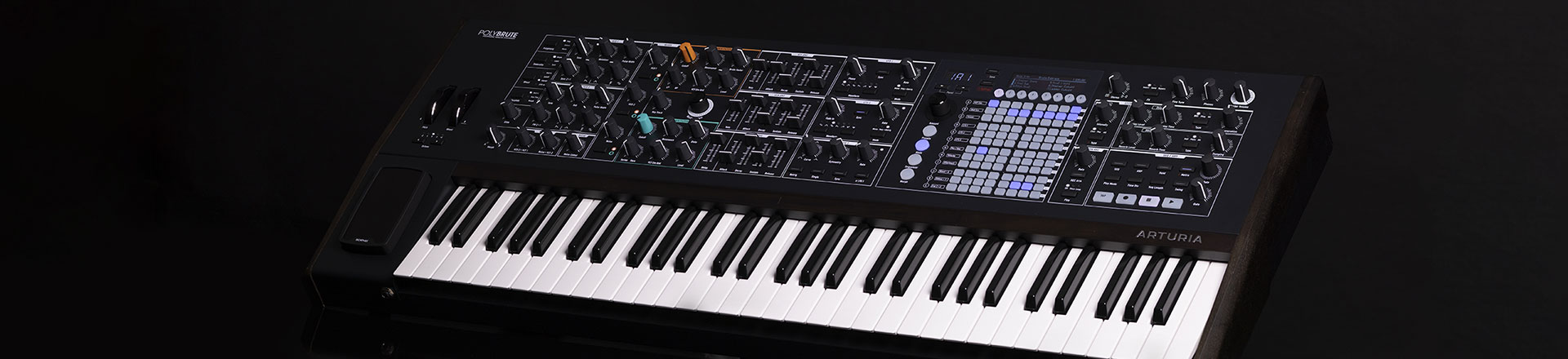Syntezator w mrocznej oprawie, czyli PolyBrute Noir od Arturia