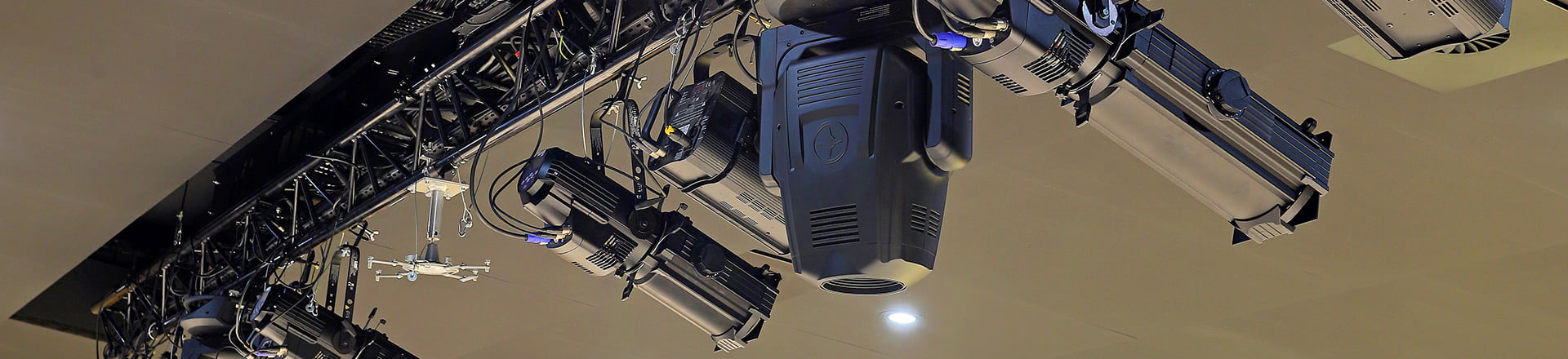 Ciekawe instalacje: Nowy Teatr im. Witkacego w Słupsku