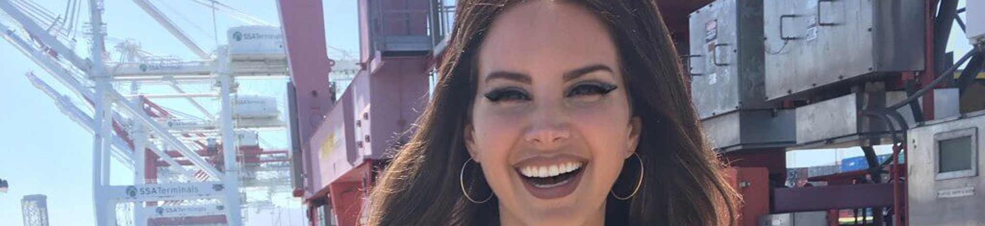 Lana Del Rey z poetyckim debiutem