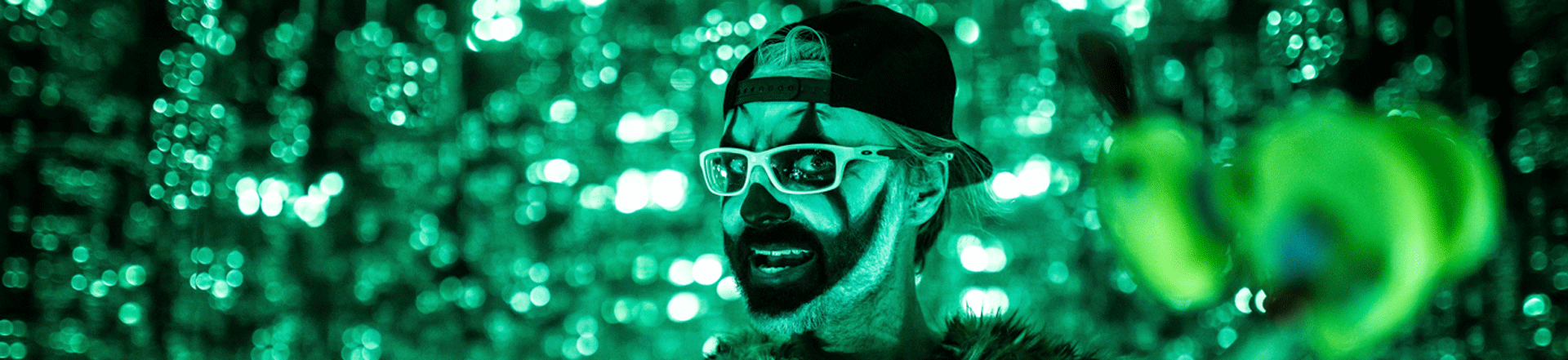 "Całej historii nie zobaczysz w podręcznikach" - czyli podręcznikowy rap od L.U.C., Peji i Abradaba