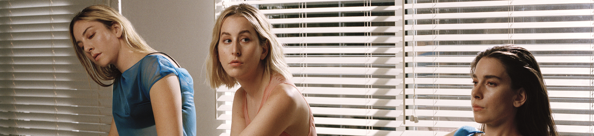 HAIM z singlem do nowego filmu Netflix