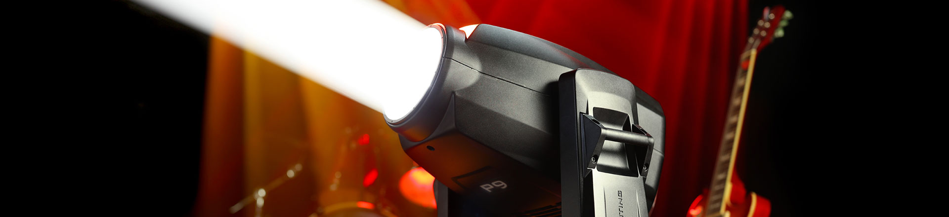 JB-Lighting P9 i P12: Kompaktowe i wysokowydajne oprawy oświetleniowe