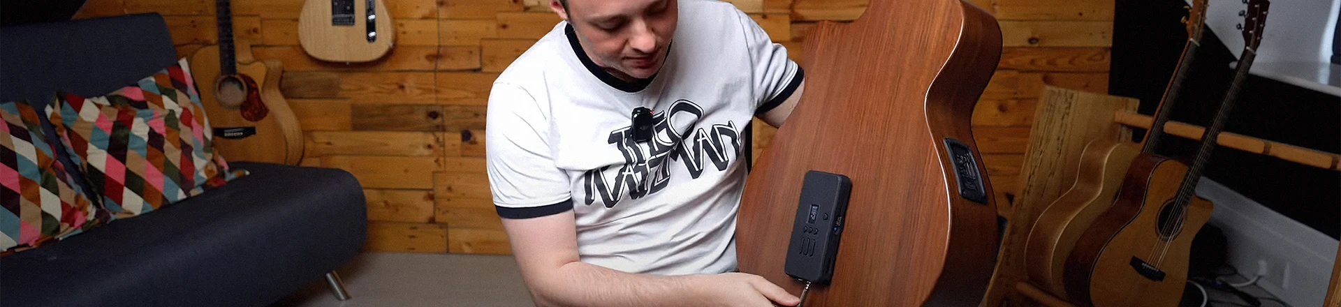 ToneWoodAmp2 - kompaktowy multiefekt do gitar akustycznych