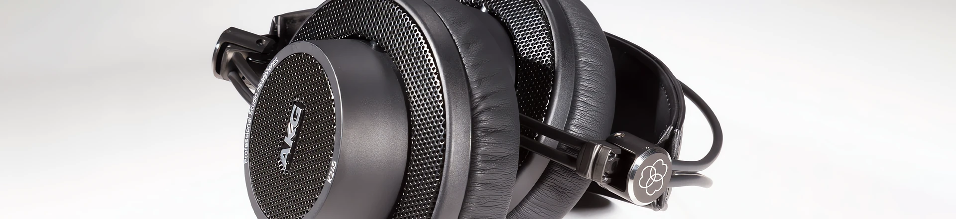 AKG K245: Nowe słuchawki dla profesjonalistów już w sprzedaży