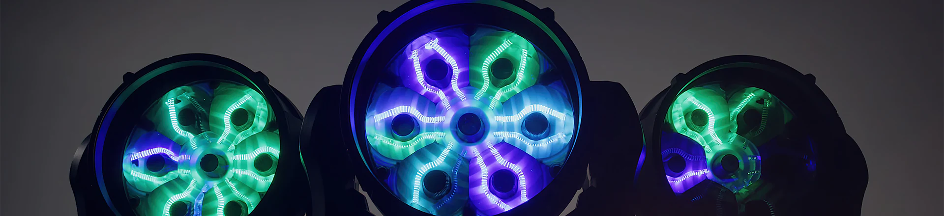 MAC Aura XIP - Oświetlenie LED zewnętrzne i teatralne w jednym. Game changer? 