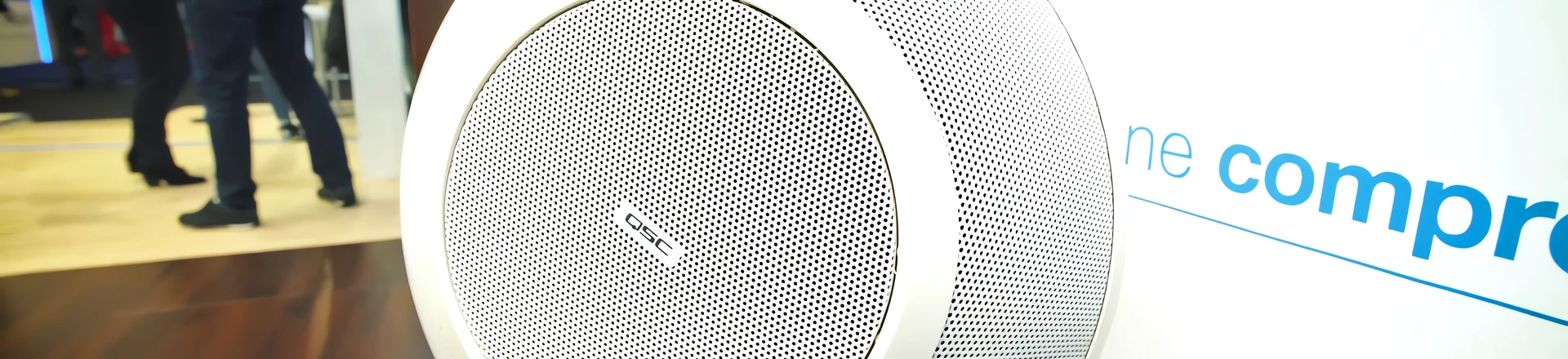 ISE'20: QSC AD-P.HALO - Nowy designerski głośnik instalacyjny