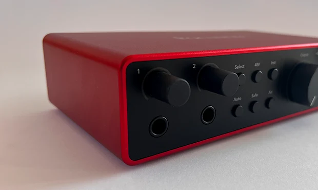 Test interfejsu audio Focusrite Scarlett 2i2 4th gen