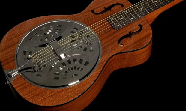 Resonator na każdą kieszeń - Harley Benton poleca