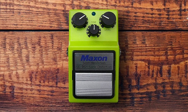 Maxon oraz Scott Henderson łączą siły