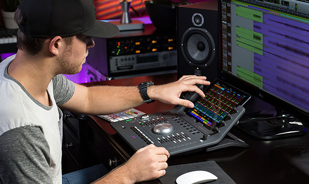 Webinar: Kontrolery Avid dla DAW-ów z obsługą standardu EuCon