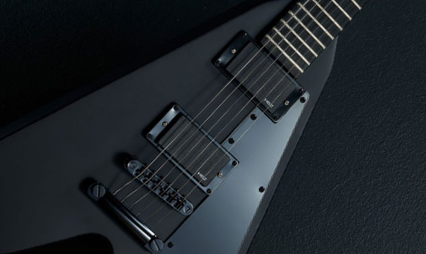Harley Benton prezentuje nowe gitary do metalu