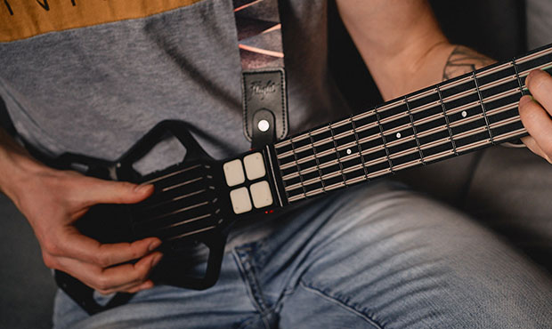 Czy gitara MIDI ma rację bytu?