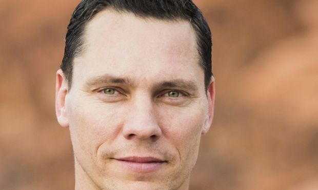Tiësto z premierowym singlem "Blue"