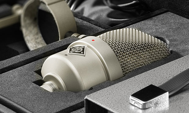 Legenda powraca - Neumann prezentuje reedycję M 49