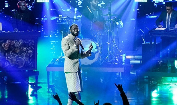 HES Turbo Ray rozświetlił Tonight Show w Teksasie