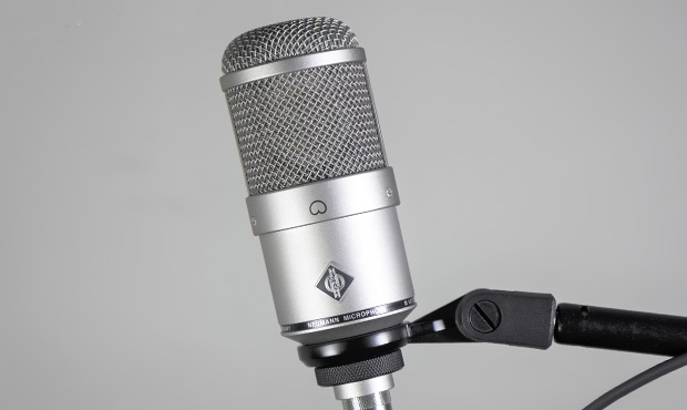Test mikrofonu pojemnościowego Neumann M 147