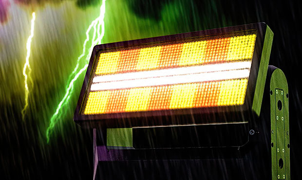 Chauvet Color STRIKE M - Ogromny dodatek do rodziny STRIKE