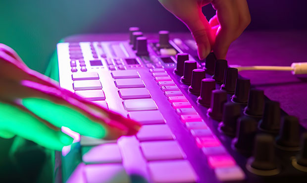 BeatStep Pro Black, czyli edycja limitowana w stalowej czerni