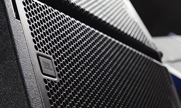 Wymień swój stary sprzęt na nowe systemy JBL Professional