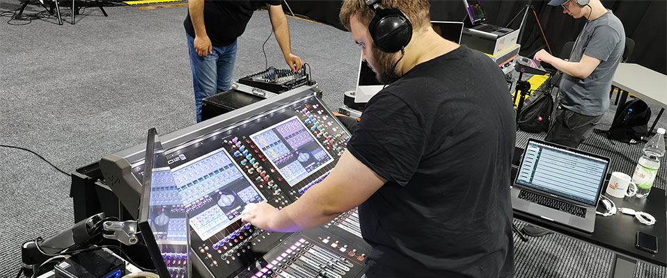 Ruszyły szkolenia i prezentacje systemów Klang z konsoletami DiGiCo