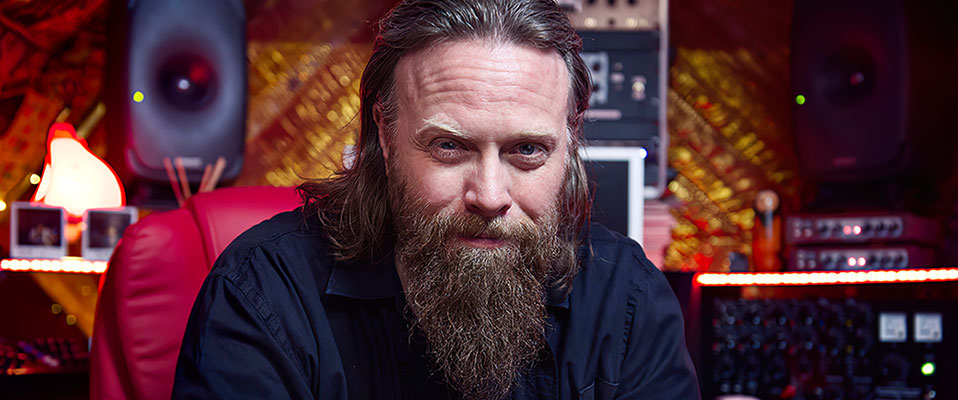 Dave Eringa wybrał monitory Genelec