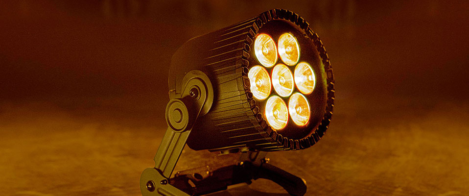 AX9 PowerPAR – wielofunkcyjny PAR LED od Astera