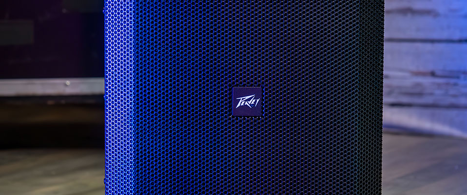 Peavey przedstawia przenośny głośnik kolumnowy LN1263