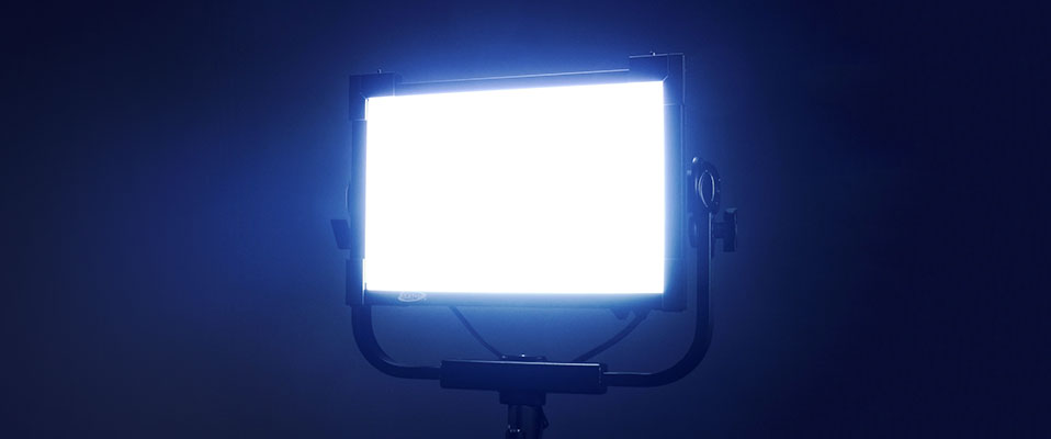 Elation KL PANEL - Nowa oprawa dla filmu i telewizji
