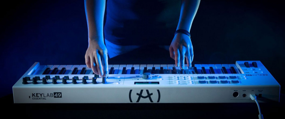 Arturia zaktualizowała klawiatury KeyLab Essential i KeyLab MkII