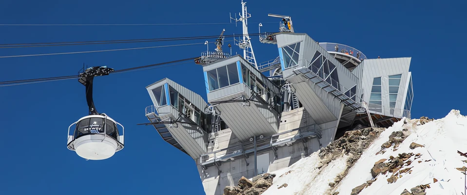 Kolejka linowa na Mount Blanc wyposażona w system ewakuacyjny RCF